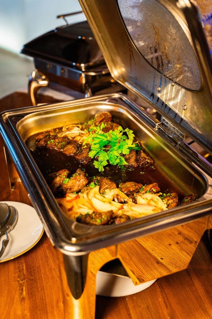 Fleisch-Chafing-Dish